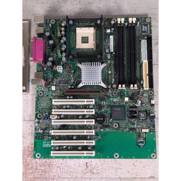 PARTS/REPAIR Intel D865GBF Motherboard Socket 478 mPGA478 1.5V AGP (1x) PCI (6x) - Picture 2 of 12